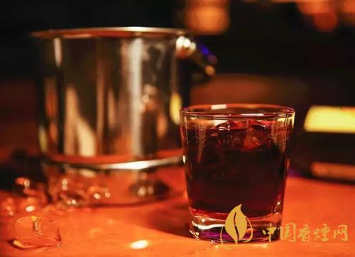 可樂桶是什么酒 非?；鸨目蓸吠罢{配方法介紹