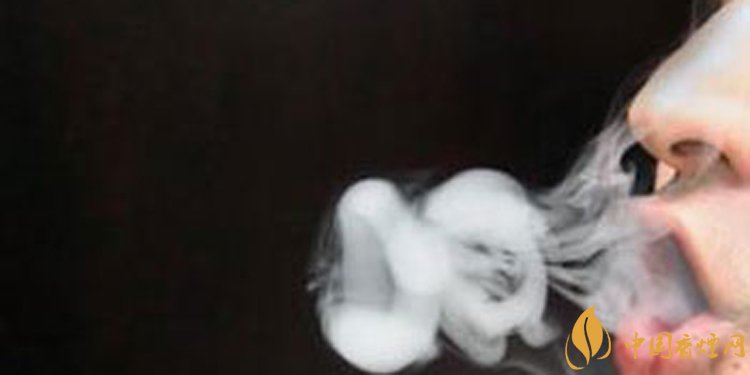 抽煙怎么吐煙圈，吐煙圈是種藝術(shù)