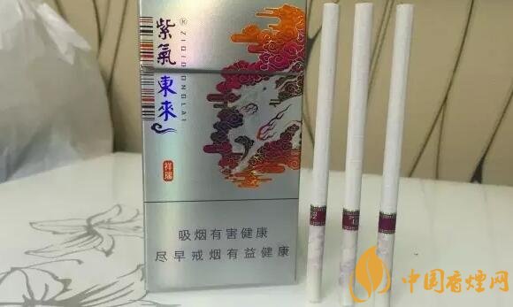 過(guò)年待客買什么香煙好，中華撐場(chǎng)面軟云看內(nèi)在