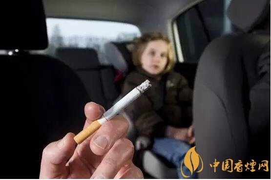 車內(nèi)抽煙更易致癌，車內(nèi)二手煙讓車受傷
